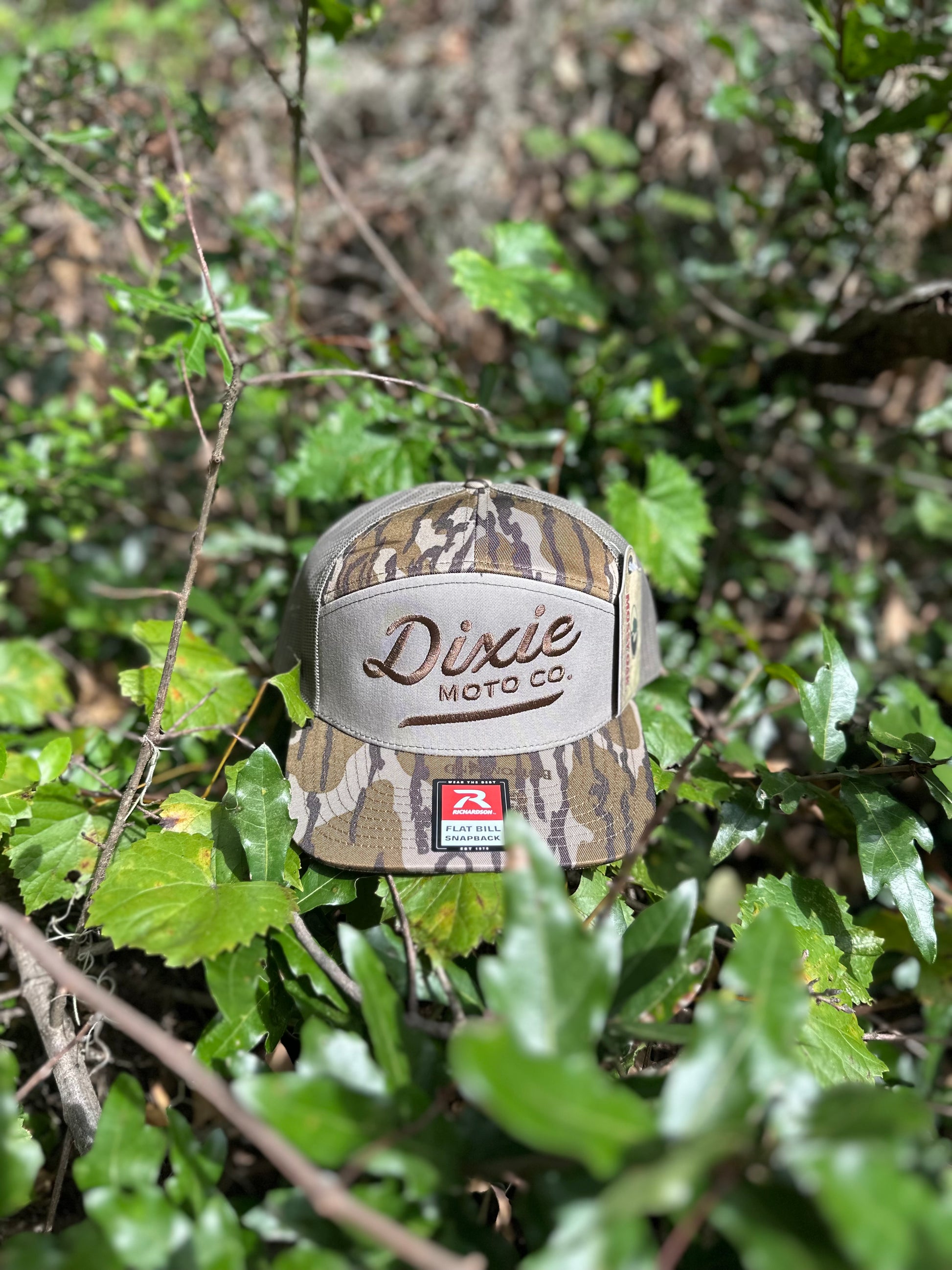 Mossy oak snap
