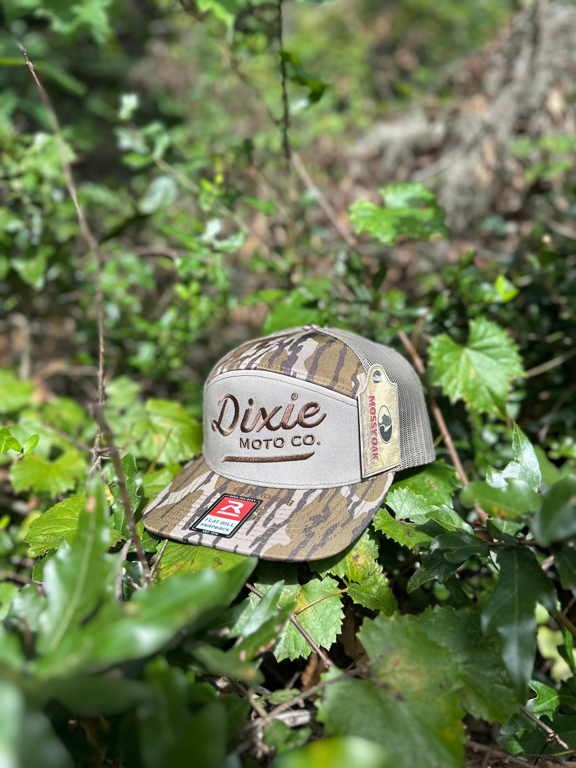 Mossy oak snap