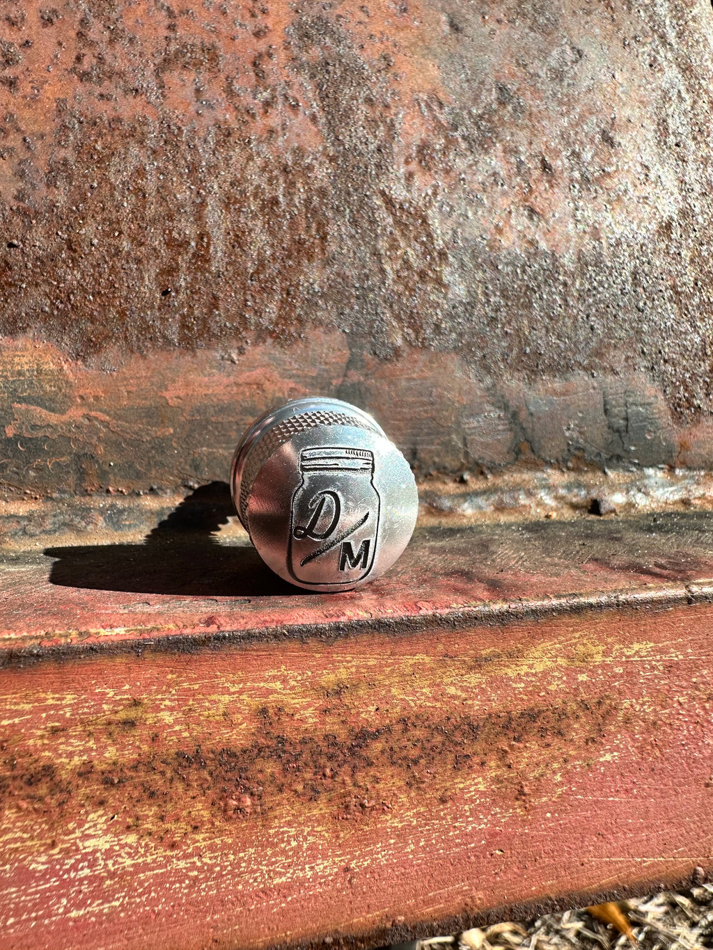 D/M Logo Seat Screws