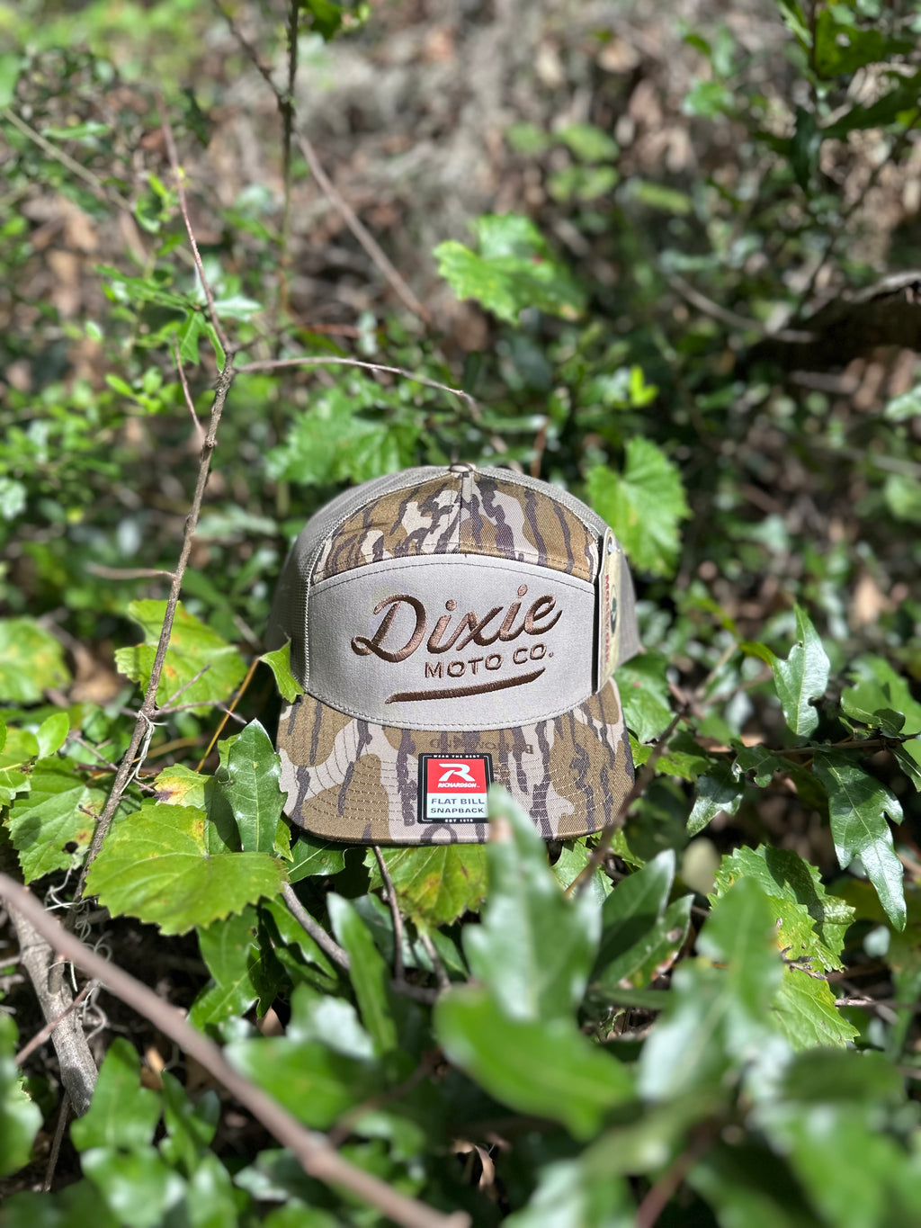 Mossy oak snap